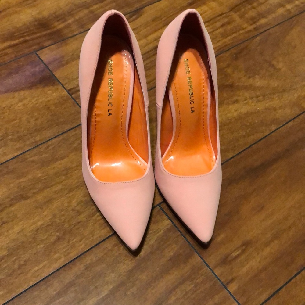 Peachy Suede thin heel
